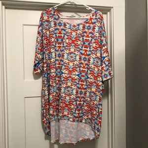 LuLaRoe Irma Tunic